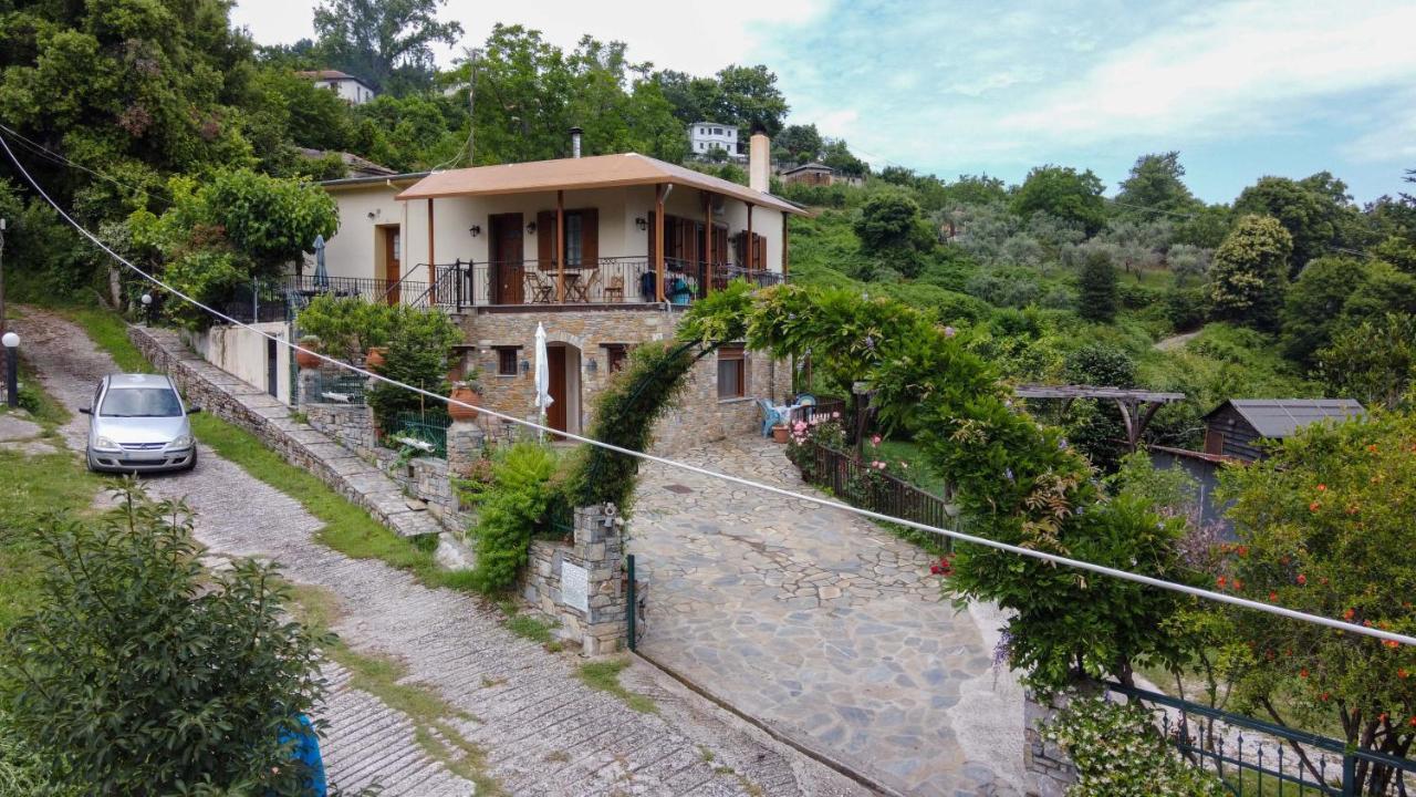 Efi'S Guest House Agios Dimitrios  Ngoại thất bức ảnh